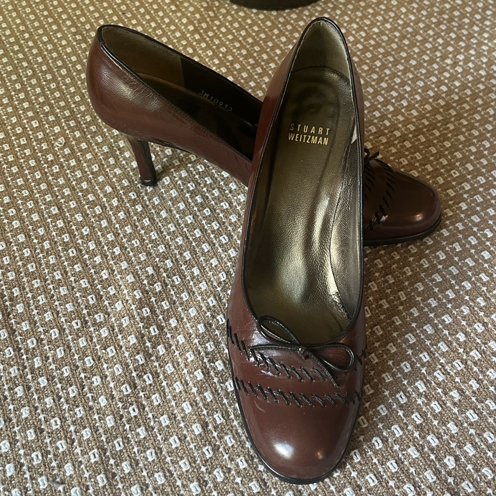 Stuart Weitzman Round Toe Brown/Burgundy Leather Heels Women’s Size 8.5